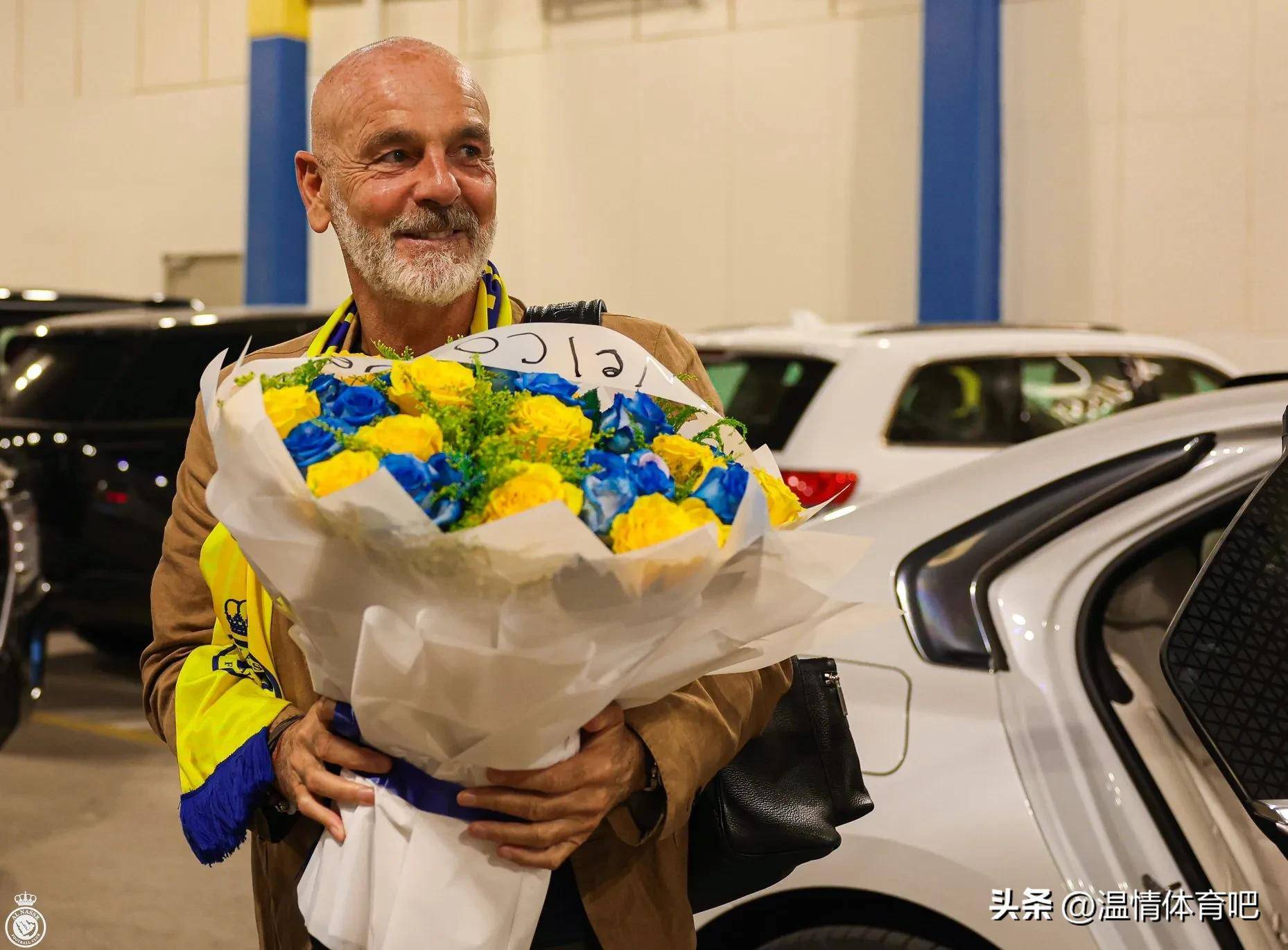 官宣！皮奥利重返意甲！二进宫佛罗伦萨签约至2028年接棒帕拉迪诺