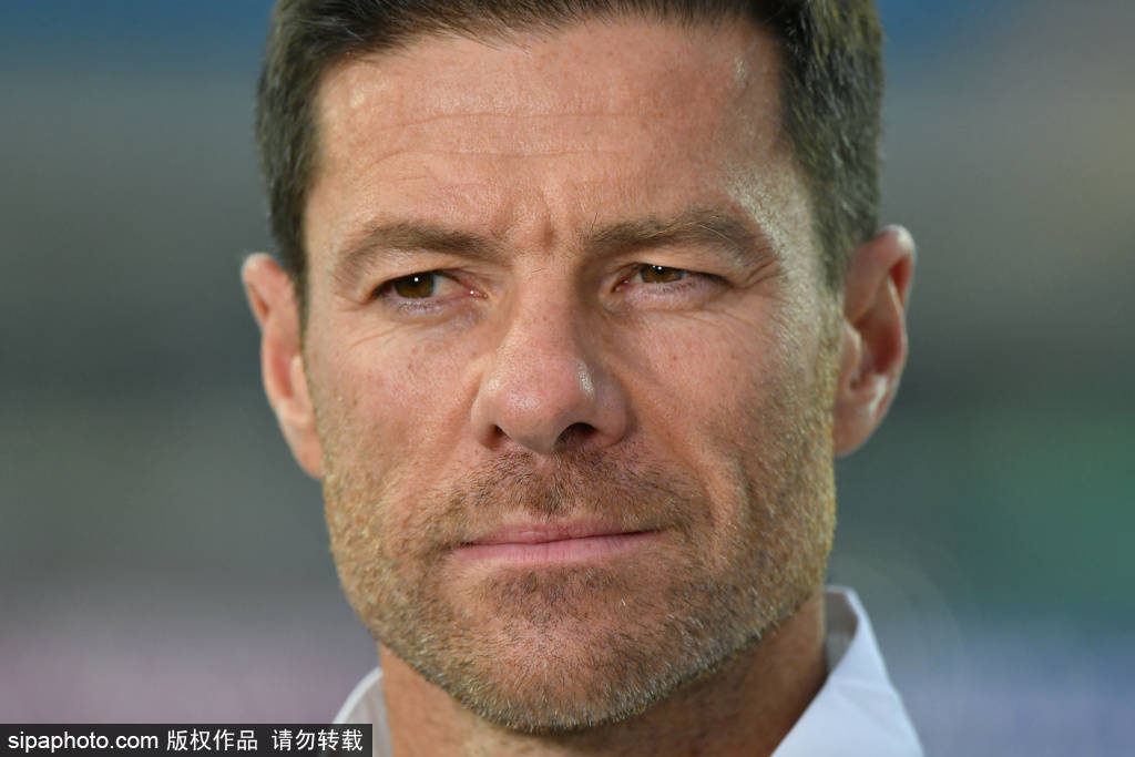 忆往昔！西甲国家德比！阿隆索球员时代对阵巴萨的艰辛与荣耀